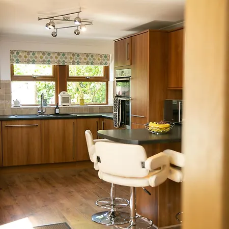 Modern Family - Gateway To Yorkshire Ferienhaus *