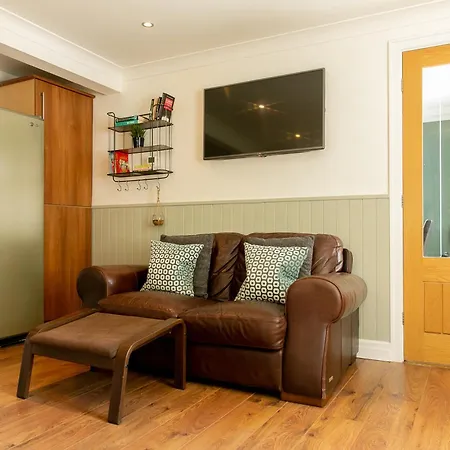 Modern Family - Gateway To Yorkshire Ferienhaus *